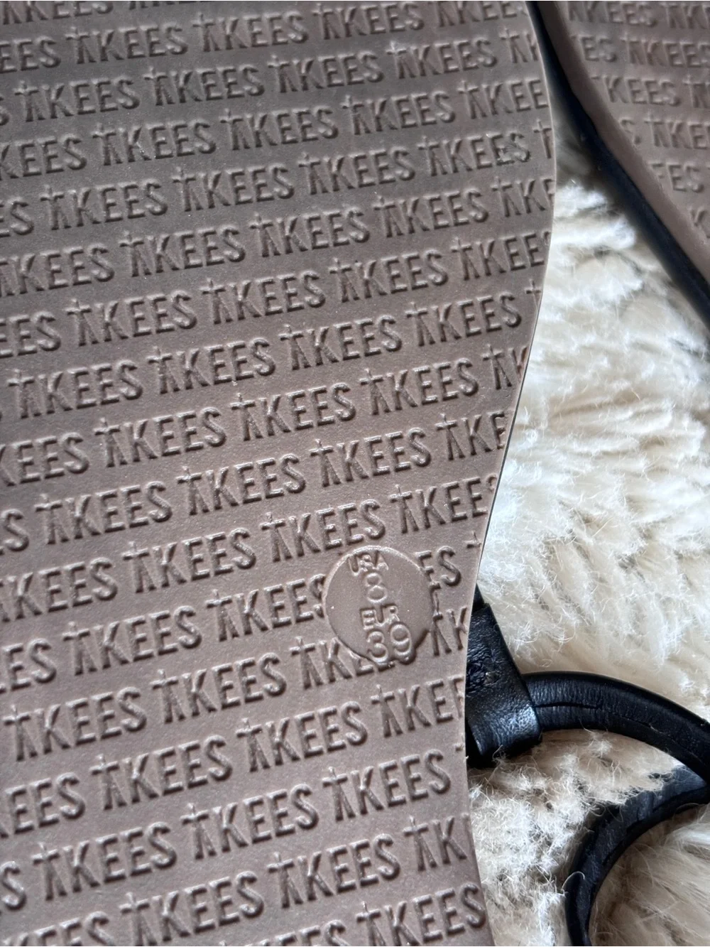 TKEES Black Miriana Circle Strap Sandals